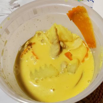Charm Thai Eatery - Yellow Curry w/ Pork - Thai Near Me - San Mateo, California