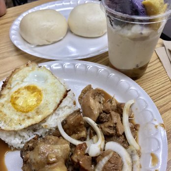 Kuya Ian's Bistro - Front: Chixsilog Middle: Halo Halo Back: Chicken and Pork Siopaos (7/9/2017) - Filipino Near Me - Columbus, Ohio Kuya Ian's Bistro - Front: Chixsilog Middle: Halo Halo Back: Chicken and Pork Siopaos (7/9/2017) - Filipino Near Me - Columbus, Ohio