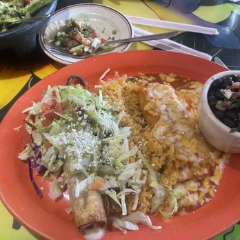 El Tapatio - Combo with tamale & chili relleno.  Black beans were on point! - Bars Near Me - Flagstaff, Arizona