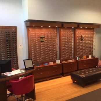 Illini Eyecare - Optometrists Near Me - Monticello, Illinois Illini Eyecare - Optometrists Near Me - Monticello, Illinois