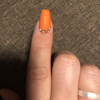Modern Nails - The off center gemstones - Nail Salons Near Me - Corvallis, Oregon