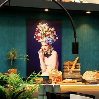 Radisson Blu Royal Viking Hotel - Photo in hotel - Hotels Near Me - Stockholm, Alberta