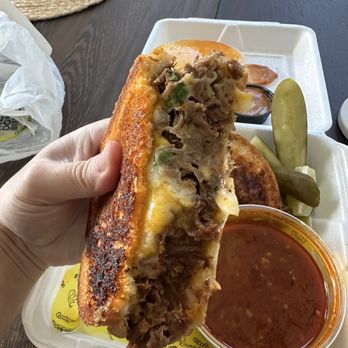 Meltdown Bistro - Birria grilled cheese - Food Trucks Near Me - Clovis, California Meltdown Bistro - Birria grilled cheese - Food Trucks Near Me - Clovis, California