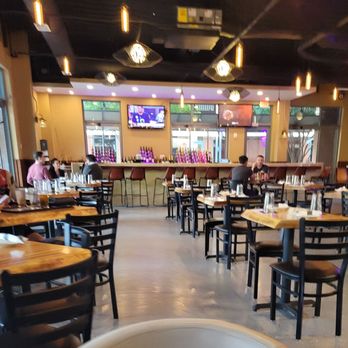 Potomac Taphouse - Plenty of indoor seating and bar one area - New American Near Me - Ashburn, Virginia Potomac Taphouse - Plenty of indoor seating and bar one area - New American Near Me - Ashburn, Virginia