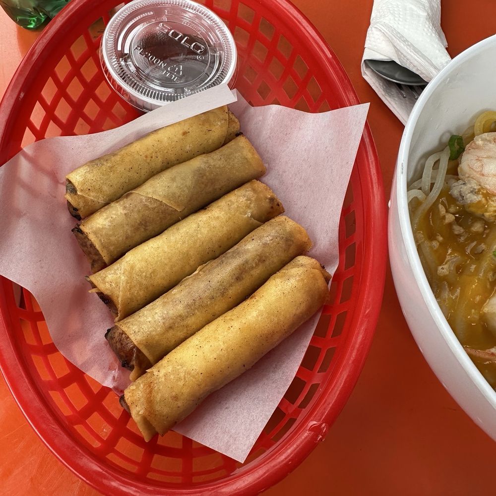 Baon Kainan - Lumpia - Filipino Near Me - Portland, Oregon