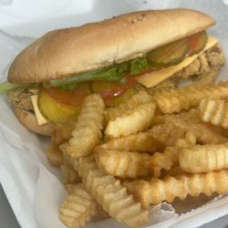 Kitchen 290 - Fish sandwich