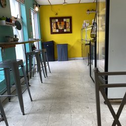 New Nelly’s Restaurant II - Inside dining and ordering