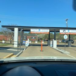 Entrance to Car Wash.