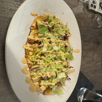 1885 - Blt flat bread - Bars Near Me - Worcester, Massachusetts