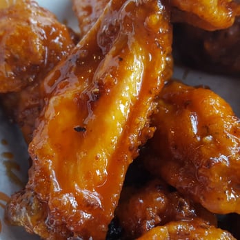 Yo' Mama's - Wings in a spicy, tangy sauce. - Gluten-Free Near Me - Birmingham, Alabama Yo' Mama's - Wings in a spicy, tangy sauce. - Gluten-Free Near Me - Birmingham, Alabama
