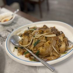 The Imperial Treasure - N1.Beef Chow Fun