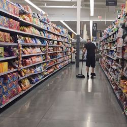 Walmart Supercenter - Keeping the floors clean