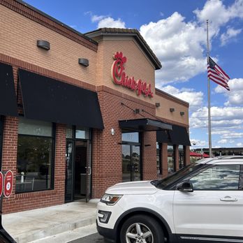 Chick-fil-A - Entrance - Fast Food Near Me - Ranson, West Virginia