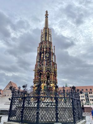 Schöner Brunnen by null