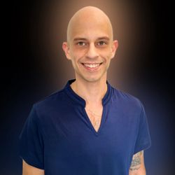 Retti Therapy - Charles Moretti, Owner of Retti Therapy