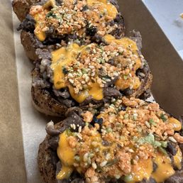 Spicy Bulgogi Yubu, yum! Spicy Bulgogi Yubu, yum!