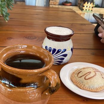 A Romo's Cafe - Coffee & Tea Near Me - Hayward, California
