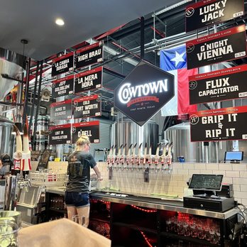 Cowtown Brewing - Brewpubs Near Me - Fort Worth, Texas