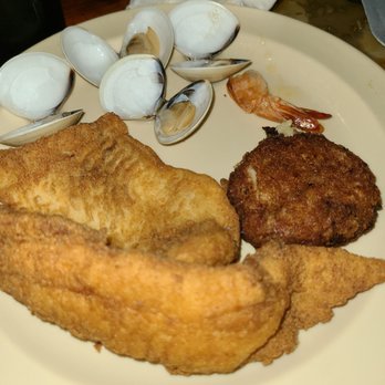 Pirate's Table Calabash Seafood Buffet - Very fresh flounder - Seafood Near Me - Surfside Beach, South Carolina Pirate's Table Calabash Seafood Buffet - Very fresh flounder - Seafood Near Me - Surfside Beach, South Carolina