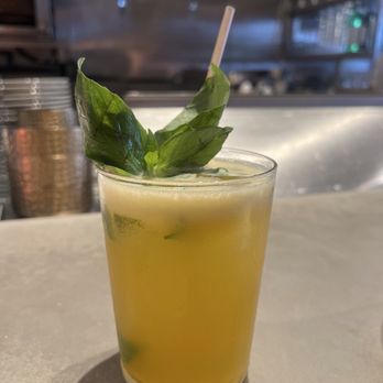 Shukette - Passion fruit spritz - Middle Eastern Near Me - New York, New York