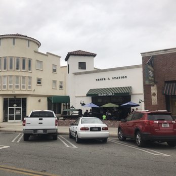 Central Station - Outside - Barbeque Near Me - Fillmore, California
