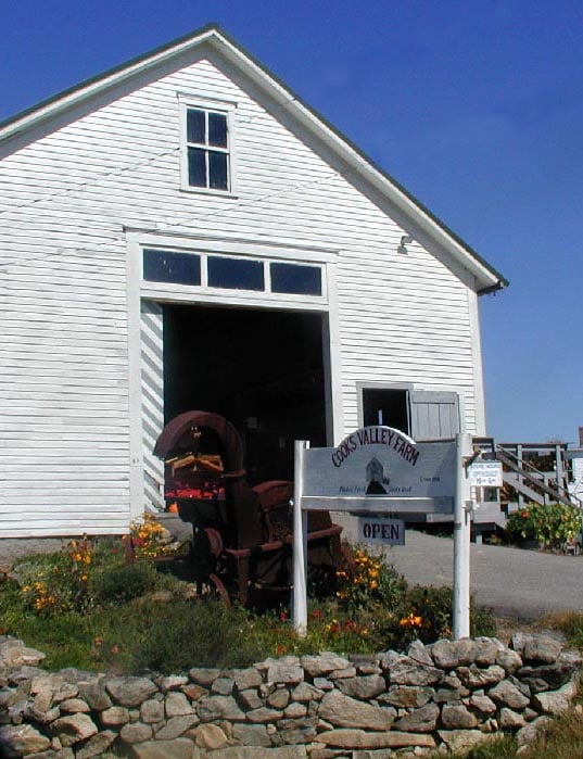COOK’S VALLEY FARM 2200 West St, Wrentham, Massachusetts Fruits