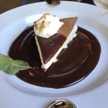 Batch & Brine - S'mores sandwich dessert - Burgers Near Me - Lafayette, California Batch & Brine - S'mores sandwich dessert - Burgers Near Me - Lafayette, California