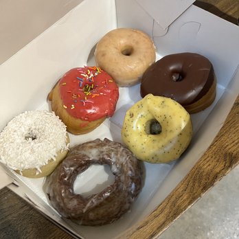 Revolution Doughnuts - Donuts Near Me - Atlanta, Georgia Revolution Doughnuts - Donuts Near Me - Atlanta, Georgia