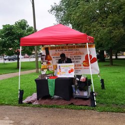 McKinley Park Farmers Market - Runnin' Mile Hot Sauce on last day of this season's market 9/29 /19