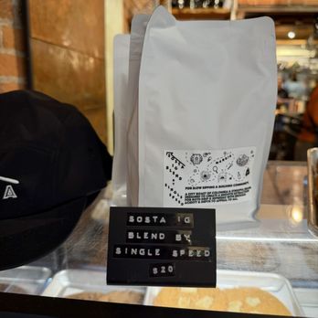 Sosta - Love that they carry the local coffee, single speed coffee roaster which is so good btw - Coffee & Tea Near Me - Flagstaff, Arizona