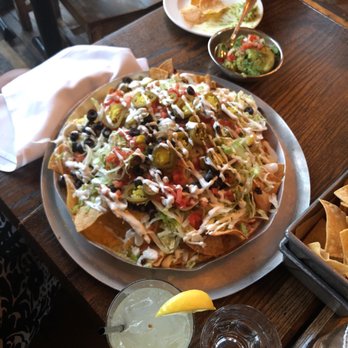 MEX - Vegetarian nachos!!!!! Huge as all hell lol - Mexican Near Me - Bloomfield Hills, Michigan MEX - Vegetarian nachos!!!!! Huge as all hell lol - Mexican Near Me - Bloomfield Hills, Michigan