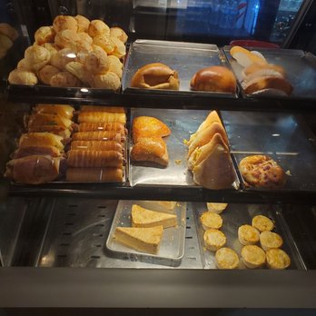 Amor Em Pedacos Bakery - Breads - Bakeries Near Me - Orlando, Florida
