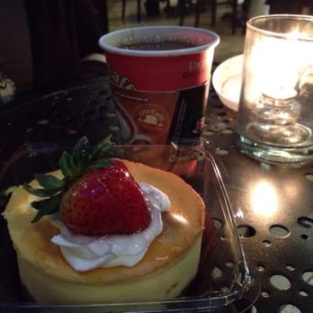 Urth Caffé-Pasadena - Fresh brewed coffee with New York cheesecake! - Cafes Near Me - Pasadena, California