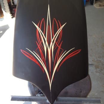 BMCC Hand Painted Pinstriping - Signmaking Near Me
