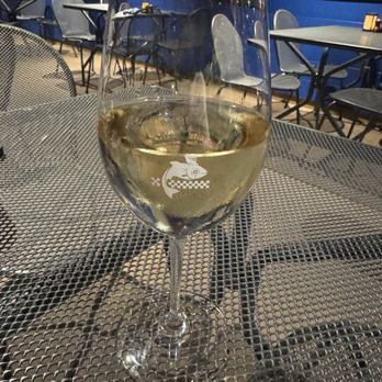 Duke's Seafood - Seafood Near Me - Seattle, Washington