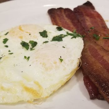 Jam Cafe on Beatty - Side of bacon and eggs - Breakfast & Brunch Near Me - Vancouver, British Columbia