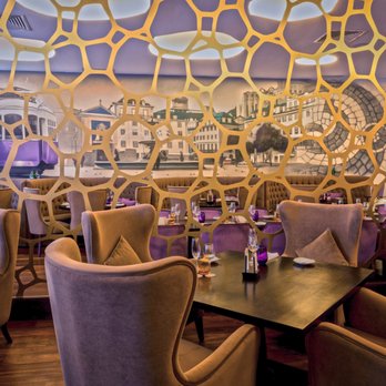 Sommelier - Sommelier Lisbon - Wine Bars Near Me - Lisbon, 11