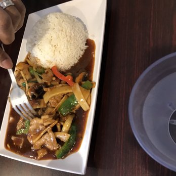 Bangkok Cuisine - Pad Prik Medium with Pork - Thai Near Me - Royal Oak, Michigan