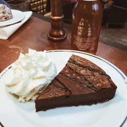 Espresso House - Mudcake med en NOA.
