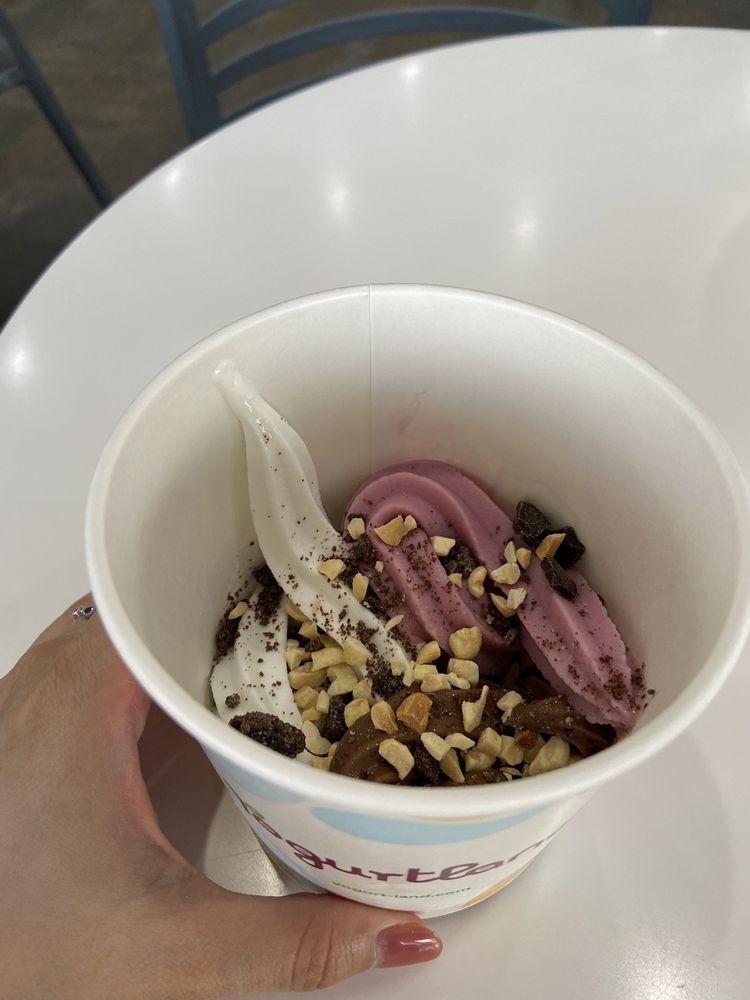 YOGURTLAND2 TAMUNING GUAM Updated September 2024 55 Photos & 11 Reviews 267 Chalan San