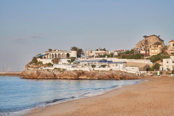 Little Beach House Barcelona by null