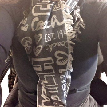 Coach Outlet - Cheap scarf I found - Outlet Stores Near Me - Pearl, Mississippi