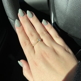 R A Nails - Acrylic gel by Tina - Nail Salons Near Me - Roseville, California