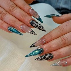 Pearl Nail Lounge