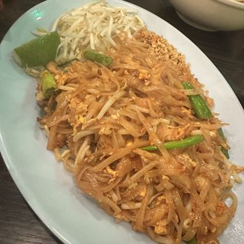 Ruen Pair - Pad Thai - Thai Near Me - Los Angeles, California Ruen Pair - Pad Thai - Thai Near Me - Los Angeles, California
