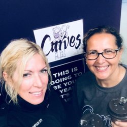 Curves - Girlfriends Empowering eachother!