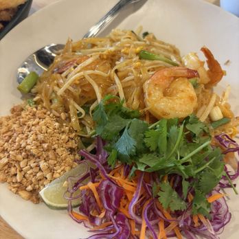 Ari's Thai Eatery - Thai Near Me - Azusa, California Ari's Thai Eatery - Thai Near Me - Azusa, California