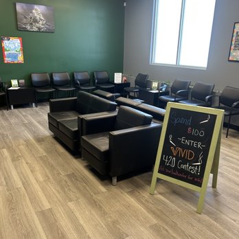 Nature Med Dispensary - O'Fallon - Waiting room - Cannabis Clinics Near Me - O'Fallon, Missouri Nature Med Dispensary - O'Fallon - Waiting room - Cannabis Clinics Near Me - O'Fallon, Missouri