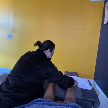 Rock Spa Club - Foot reflexology - Massage Near Me - South Orange, New Jersey Rock Spa Club - Foot reflexology - Massage Near Me - South Orange, New Jersey