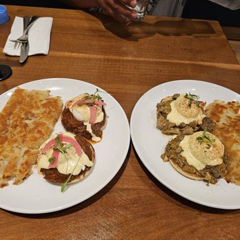 Poached Kitchen - Benedicts: left birria, right pork chile verde - Coffee & Tea Near Me - Anaheim, California Poached Kitchen - Benedicts: left birria, right pork chile verde - Coffee & Tea Near Me - Anaheim, California